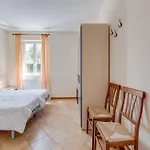 Lägenhet Spacious In Idro With Shared Pool *