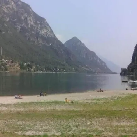 דירה Spacious In Idro With Shared Pool *