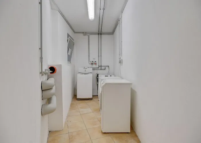 Spacious In Idro With Shared Pool Apartment