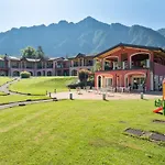 Spacious In Idro With Shared Pool