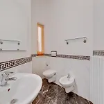 Spacious In Idro With Shared Pool Lejlighed *